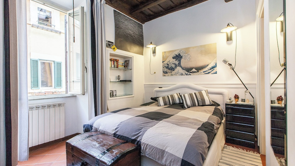 Rental in Rome Lungaretta Apartment