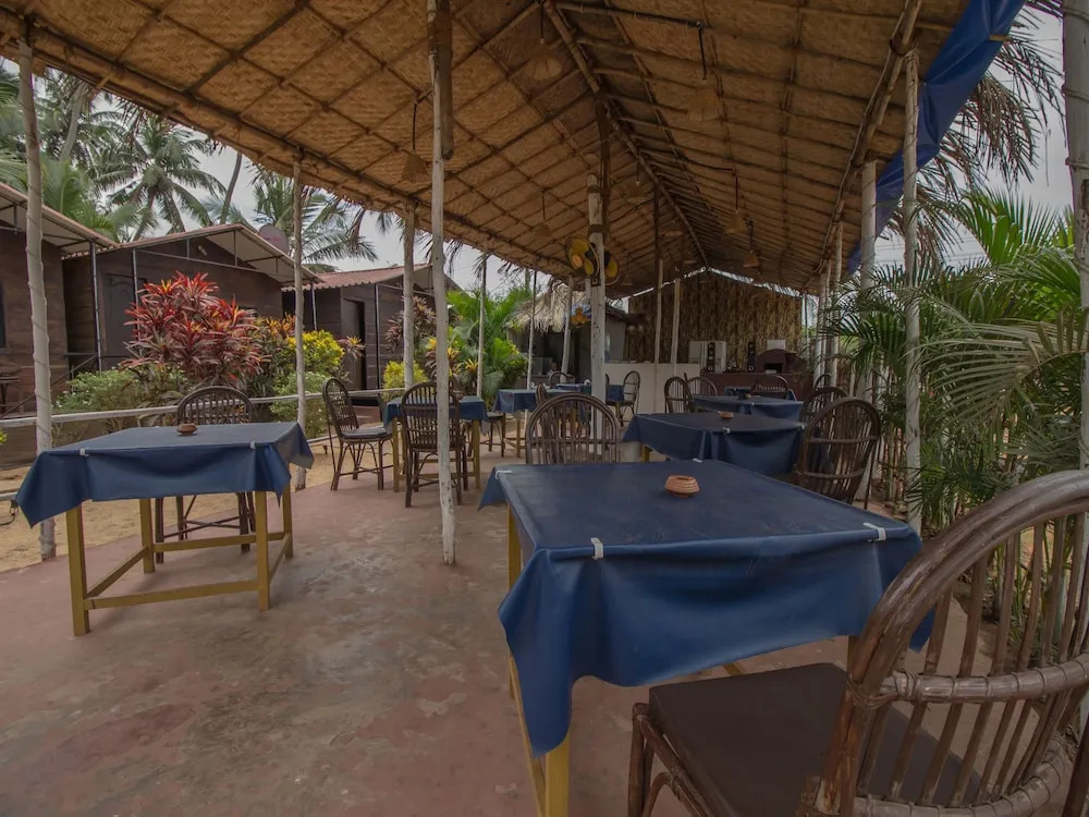 OYO 12783 Home Beach facing Cottage Calangute