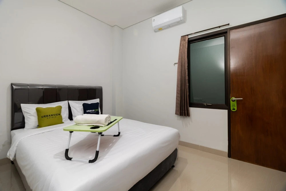 Urbanview Hotel Pasar Baru Jakarta by RedDoorz