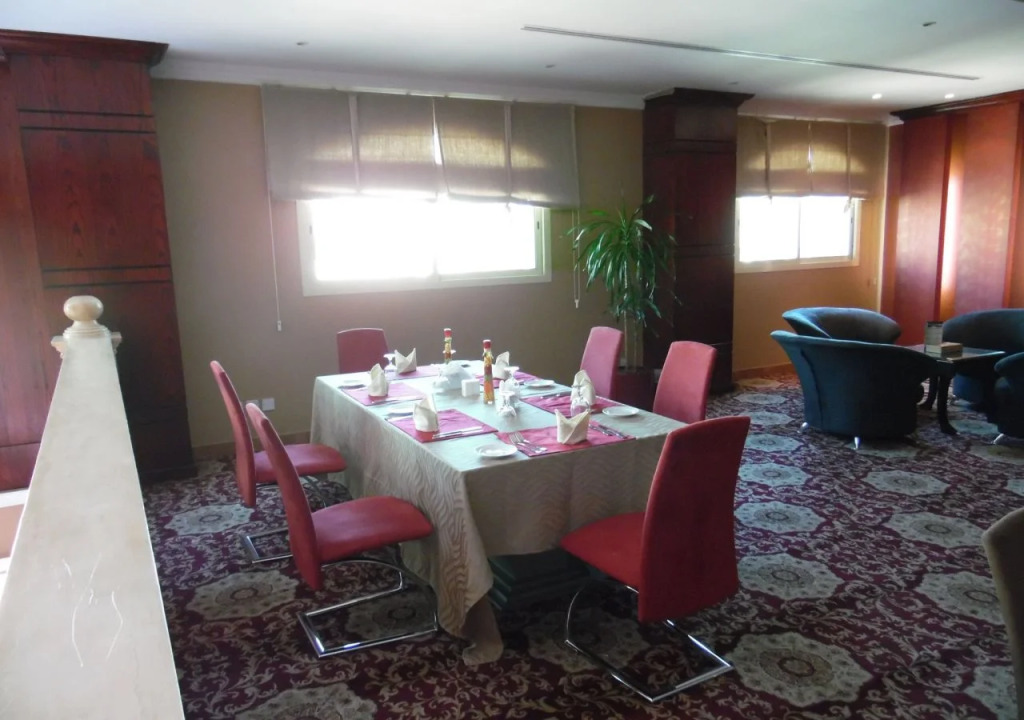 Milan Deluxe Suites Hotel