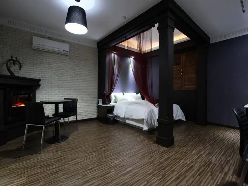 Agoda Test Motel1