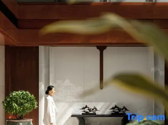 Ruili Jiayue Hotel (Madu Plaza)