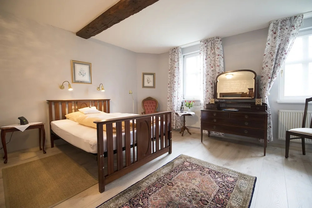 Hotel Kavaliershaus/Schloss Bad Zwesten