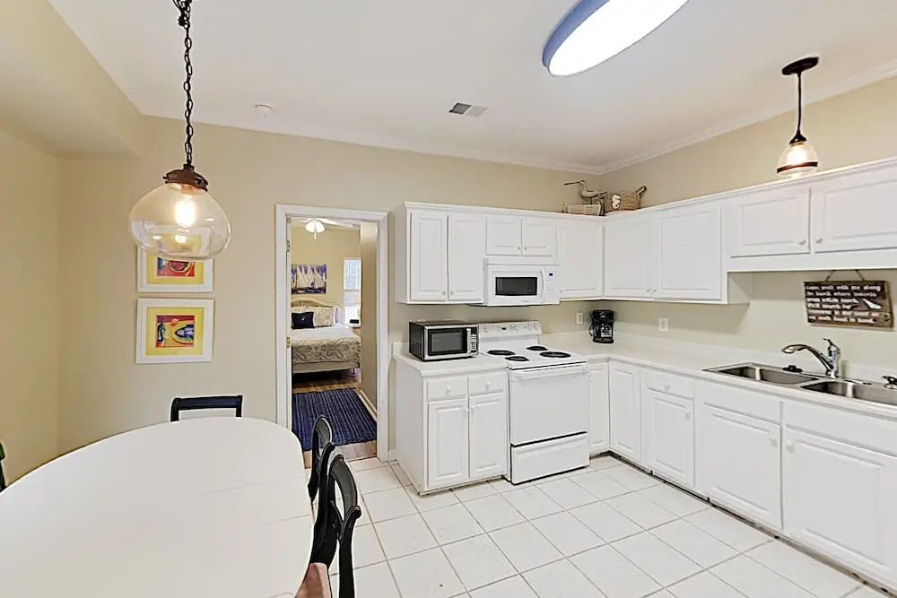 New Listing! Duplex w/ Patio - 3 Blocks to Beach Duplex