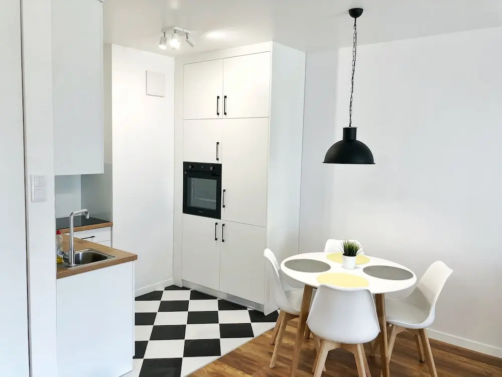 Fox Center Apartments