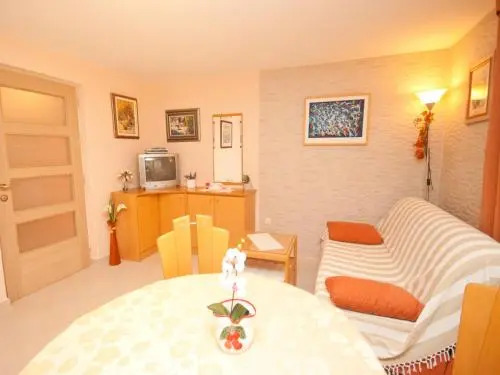 Apartments Nadica