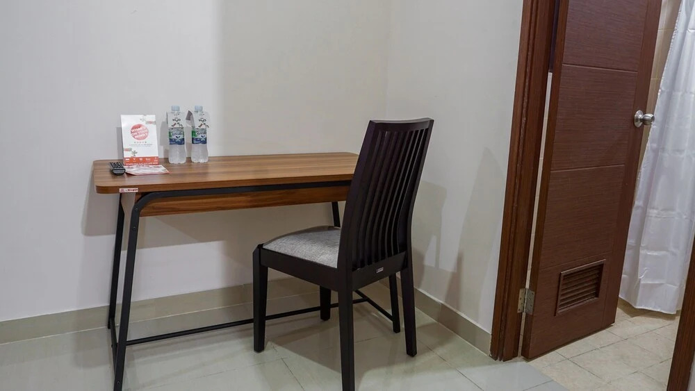 Capital O 2218 Sudirman Suites Near RS Rajawali