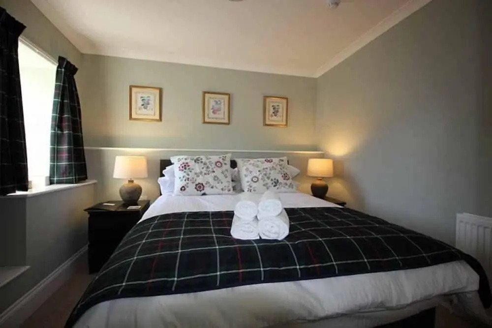 Tarbert House