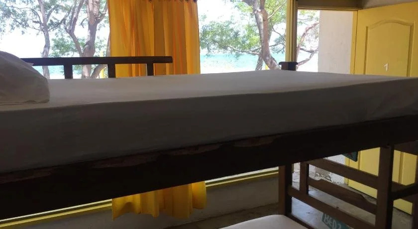 Playa del Ritmo Beach Hostel & Bar