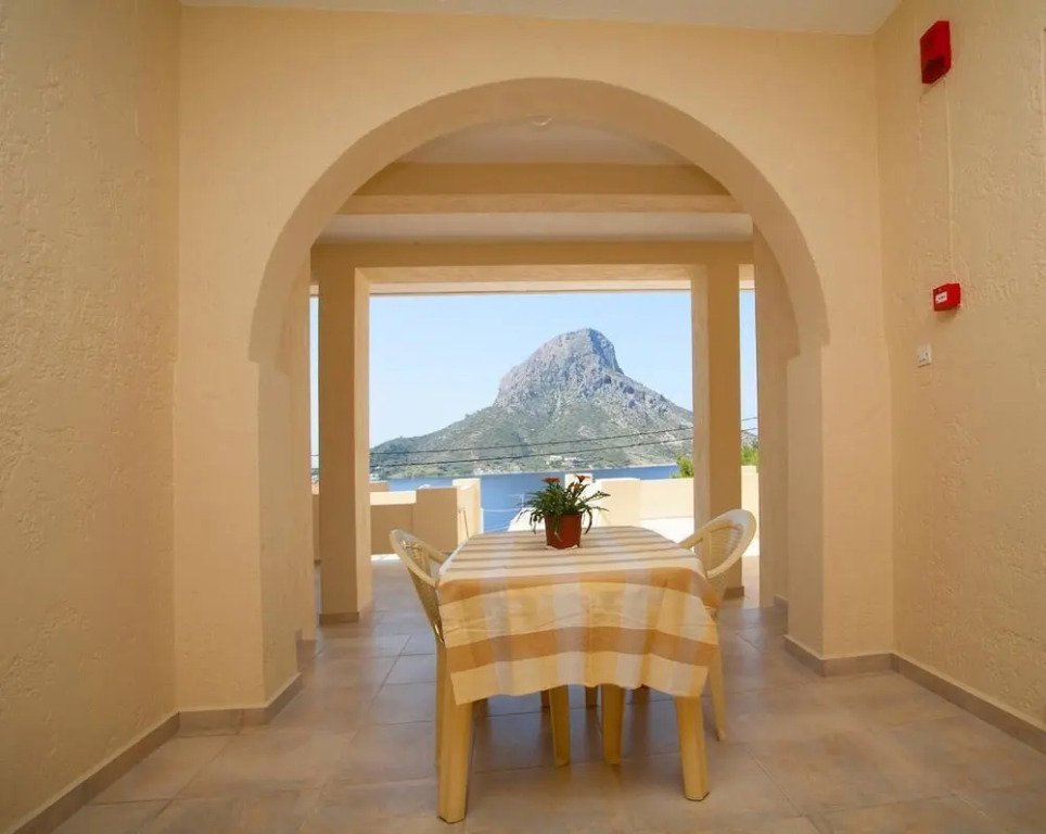 Acropolis Hotel