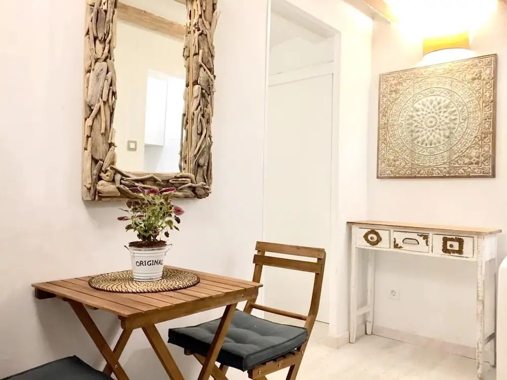 Studio in Barcelona, With Wifi