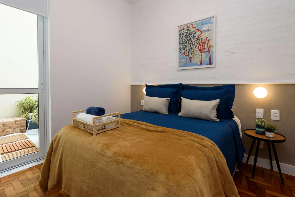 2 Quartos A 200m Da Praia De Ipanema | Pm 730/203