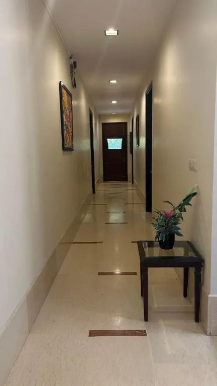 Enkay Suites - DLF CyberCity