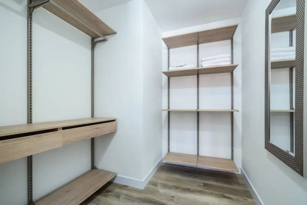 Go Living Suites - 402