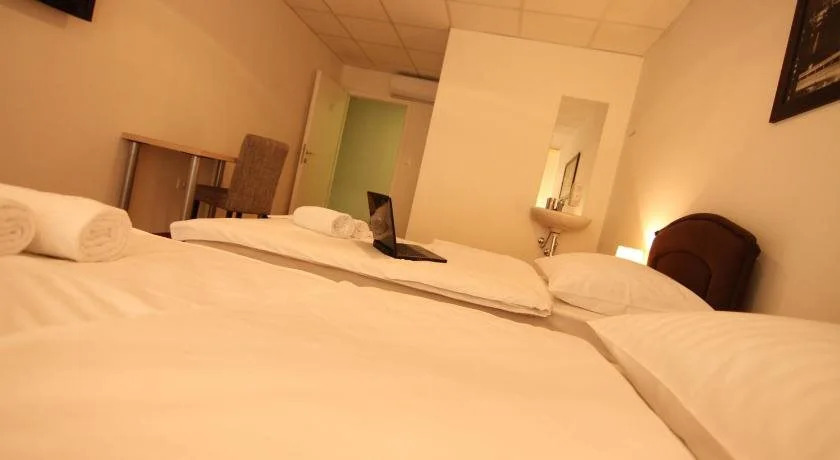 Rooms XXL
