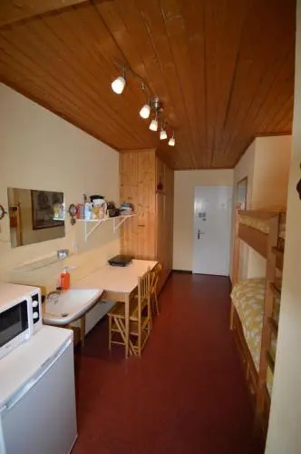 Studio Room