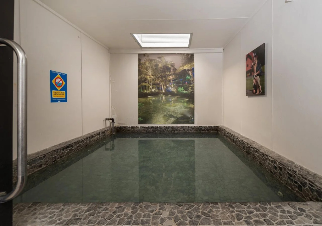 Red Rock Thermal Motel - Mineral Pool