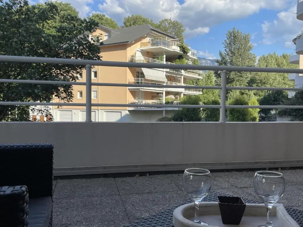 Appartement Aix-les-Bains, 2 pièces, 4 personnes - FR-1-617-57