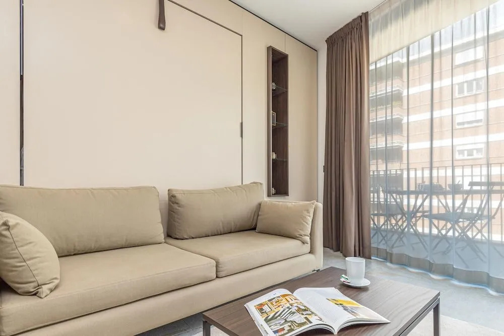 Icon H 208 Suite Micro-living