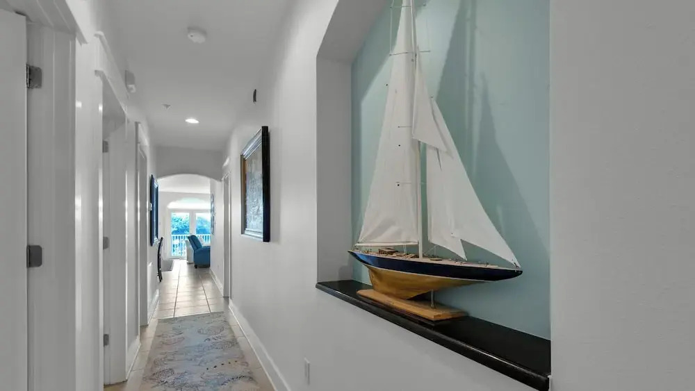 5 Minutes to Beach - Large Complex Pool