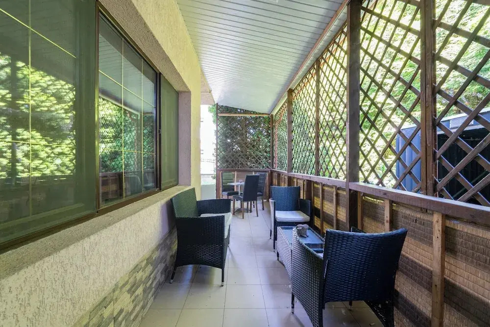 FarawayHomes Aparthotel Near Vienna Airport - Anytime Self Check-In