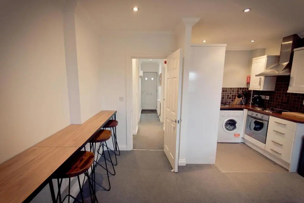 Top View 2 Bedroom Apartments Plymouth