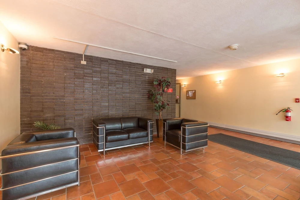 Harvard Square Apartments by Next Star