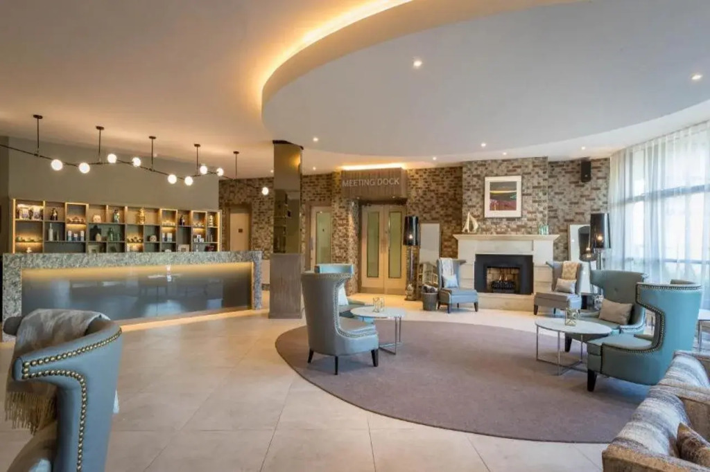 Harbour Hotel