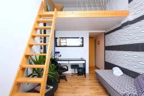 3 private Single Rooms (6147)