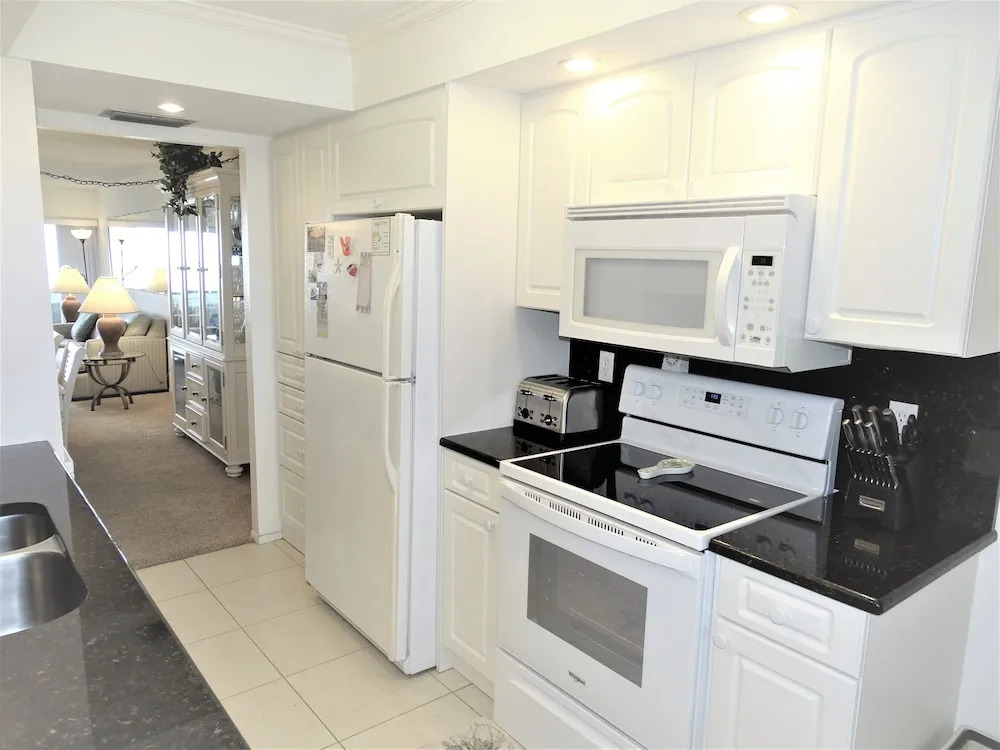 Tivoli by the Sea - 606 2 Bedrooms 2 Bathrooms Condo