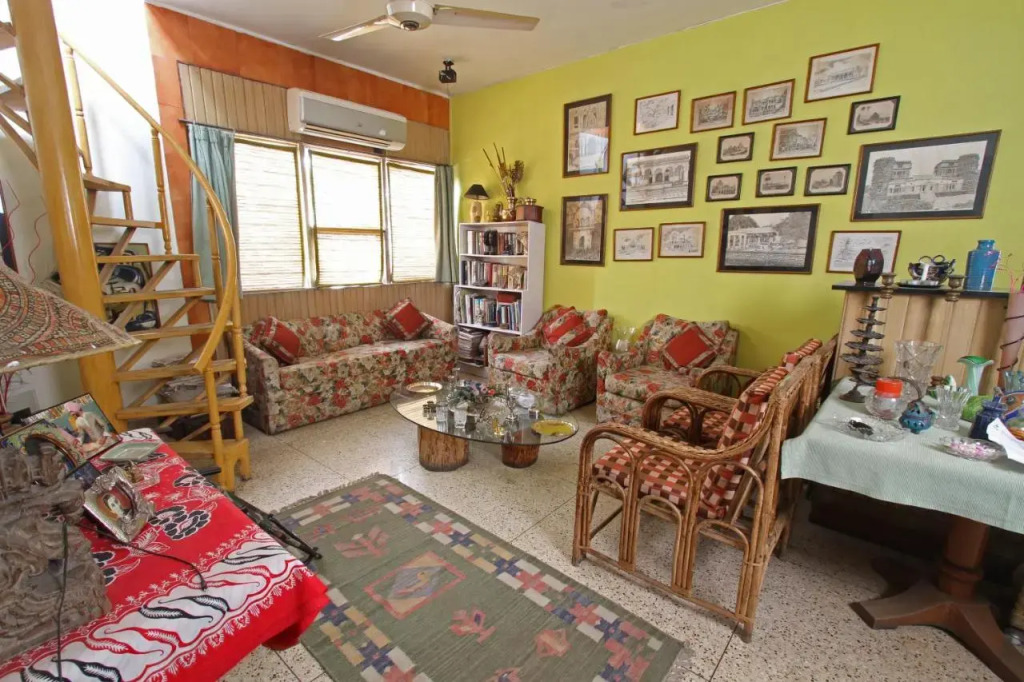 Nina Kochhars Homestay
