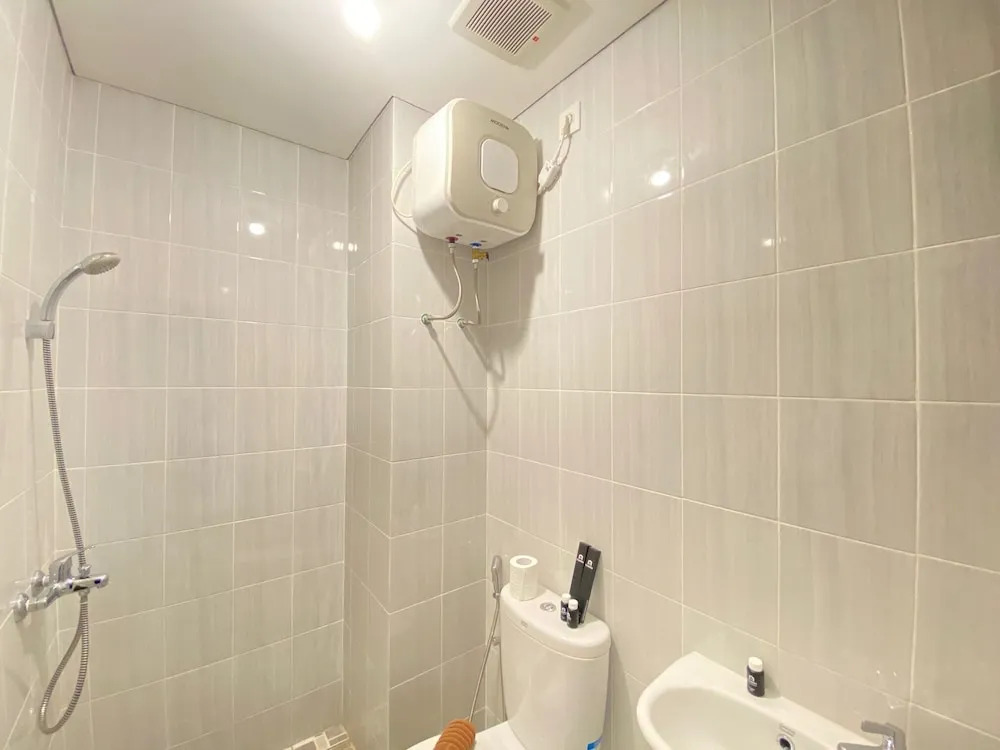 Comfortable Studio Semi Apartment at The Lodge Paskal near BINUS University