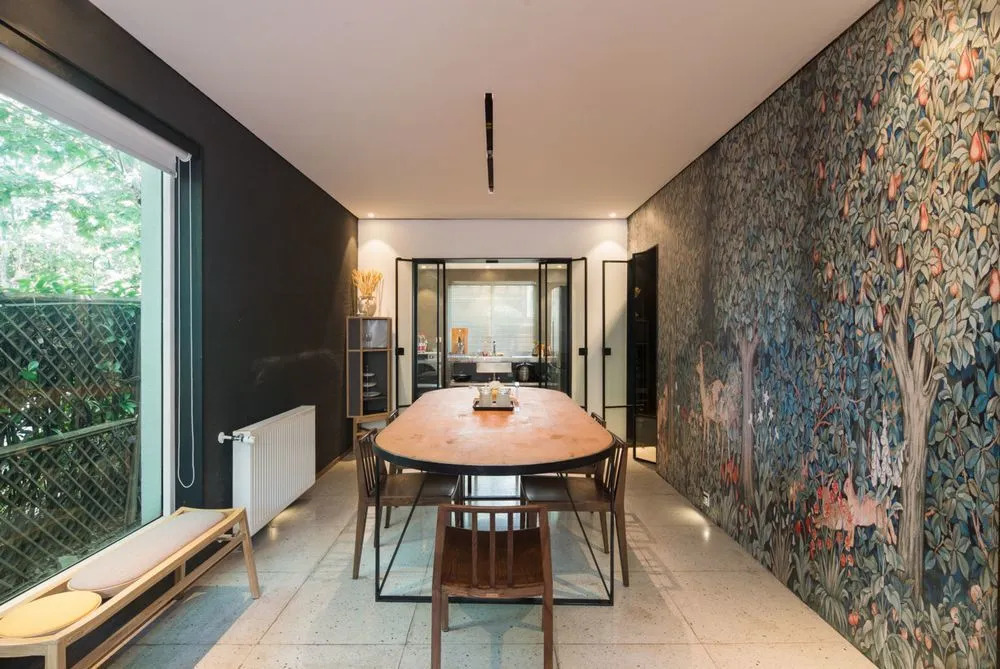 Smart House with 3 Suites
