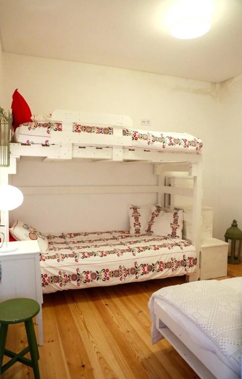 House With 3 Bedrooms in Marinha Grande, With Enclosed Garden and Wifi