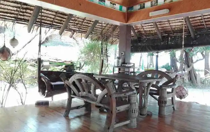 Fishermans Hut , ขนำชาวเลโฮมสเตย์