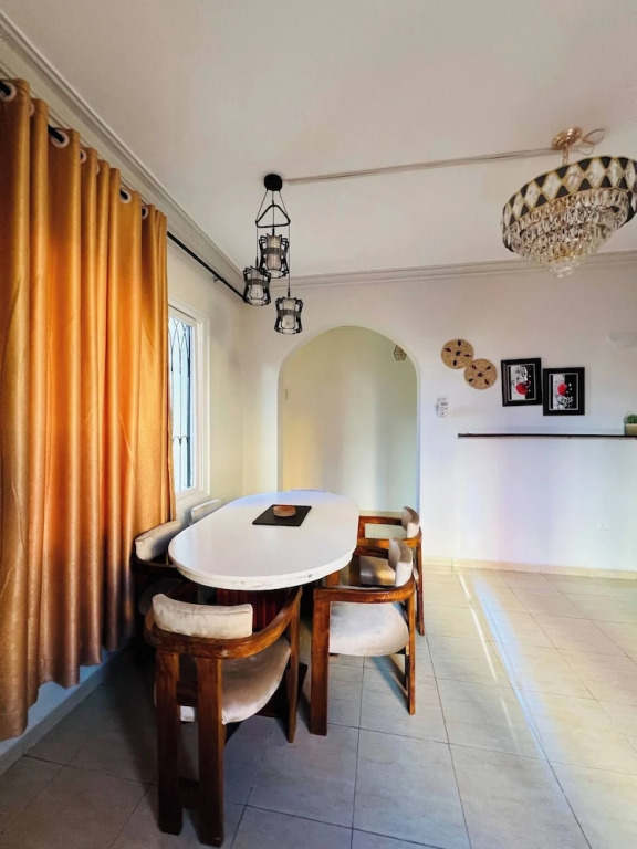Nyali Luxe 2 BR Plage Parking