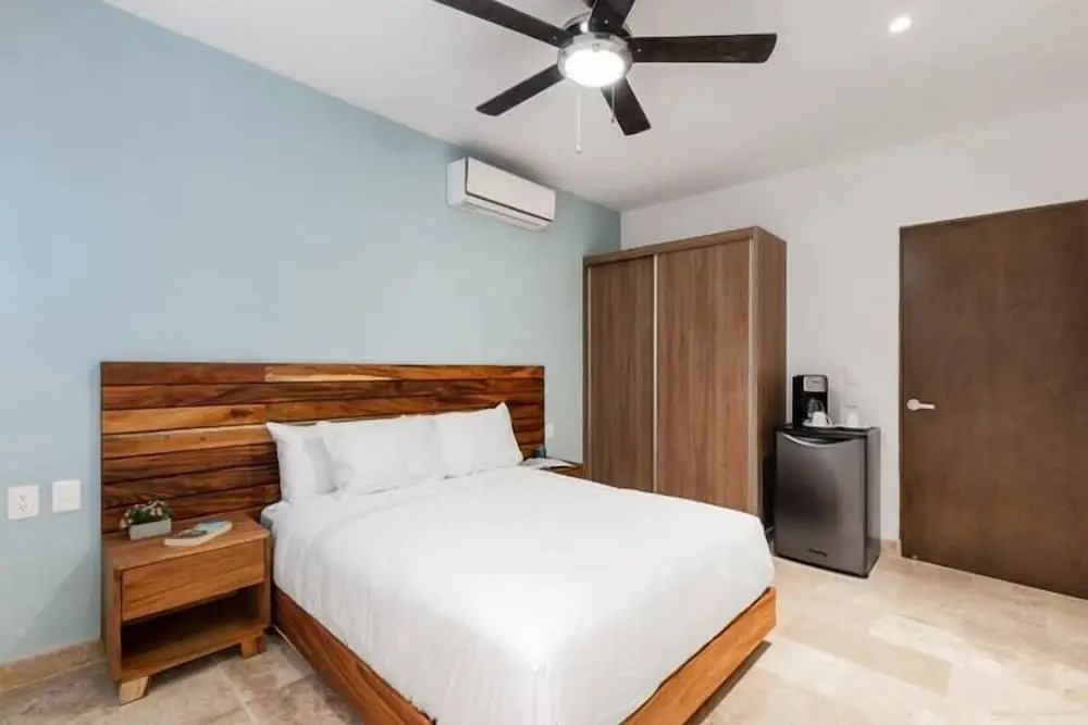 Apartments near the beach pool and gym