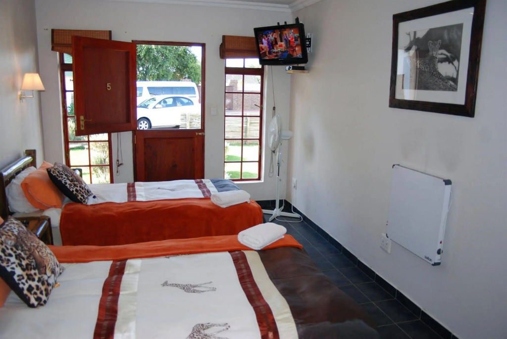 Journey's Inn Africa Guest Lodge