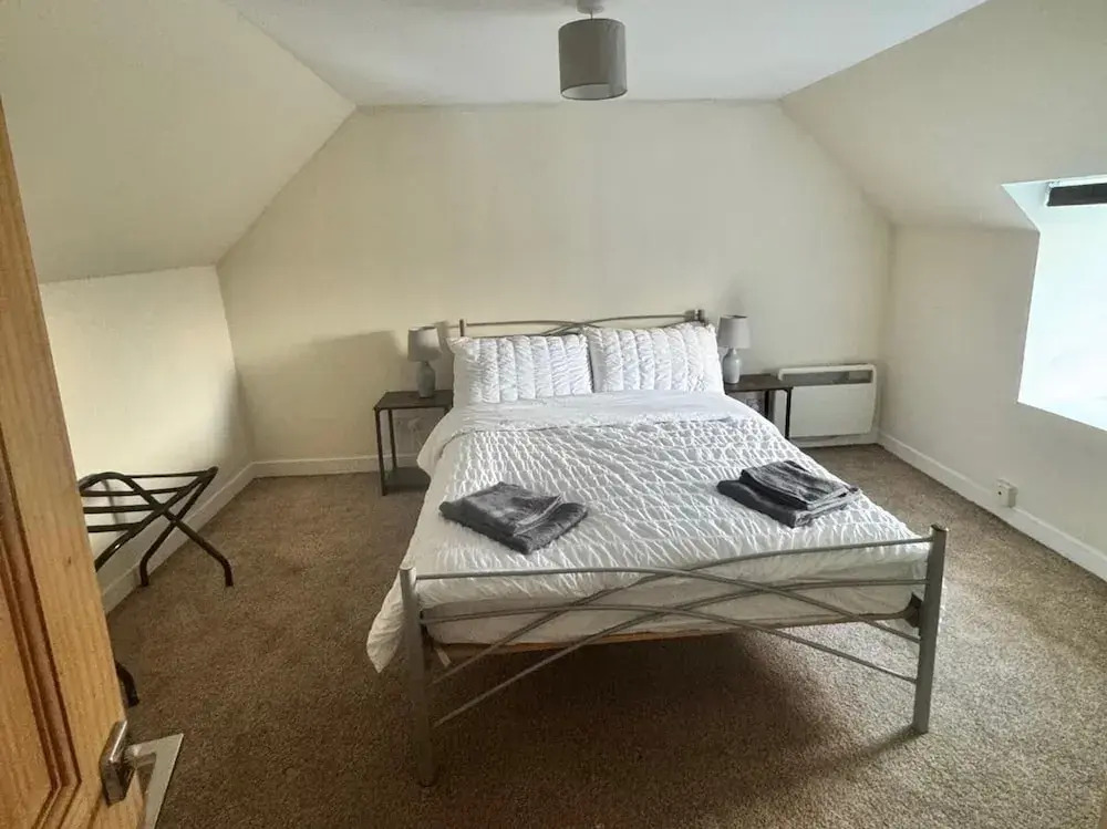 Croft House - Sleeps 4 & Beautiful Mountain View