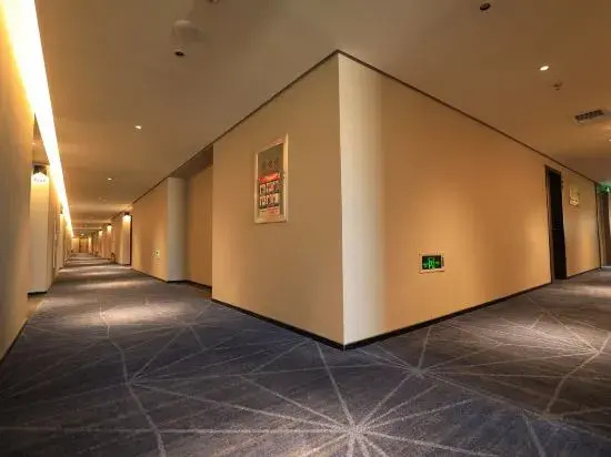 Superior Hotel (Pingdu Renmin Road, Shangjie Food Street)