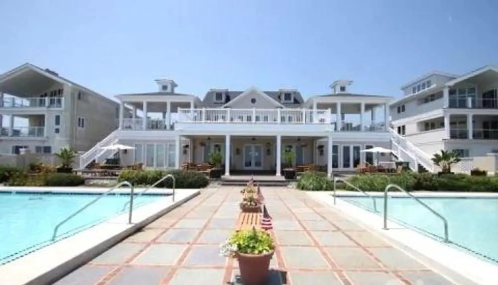 Sea Gate 18 by Long & Foster