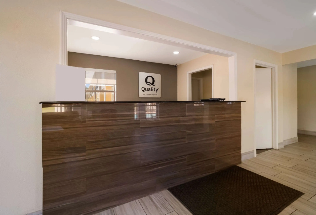 Econo Lodge Brownsville