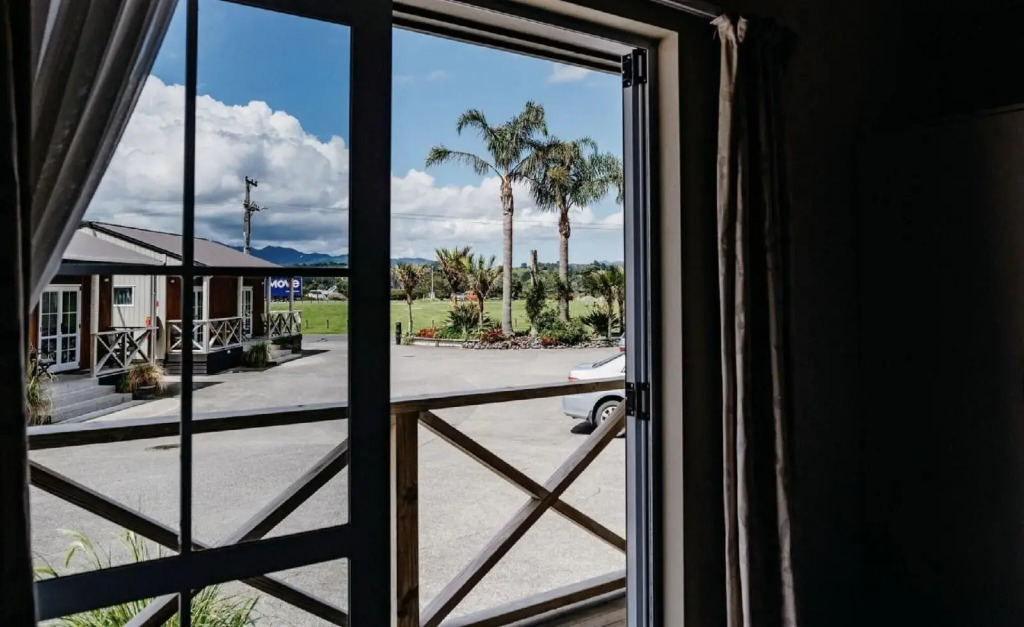 Anchor Lodge Motel