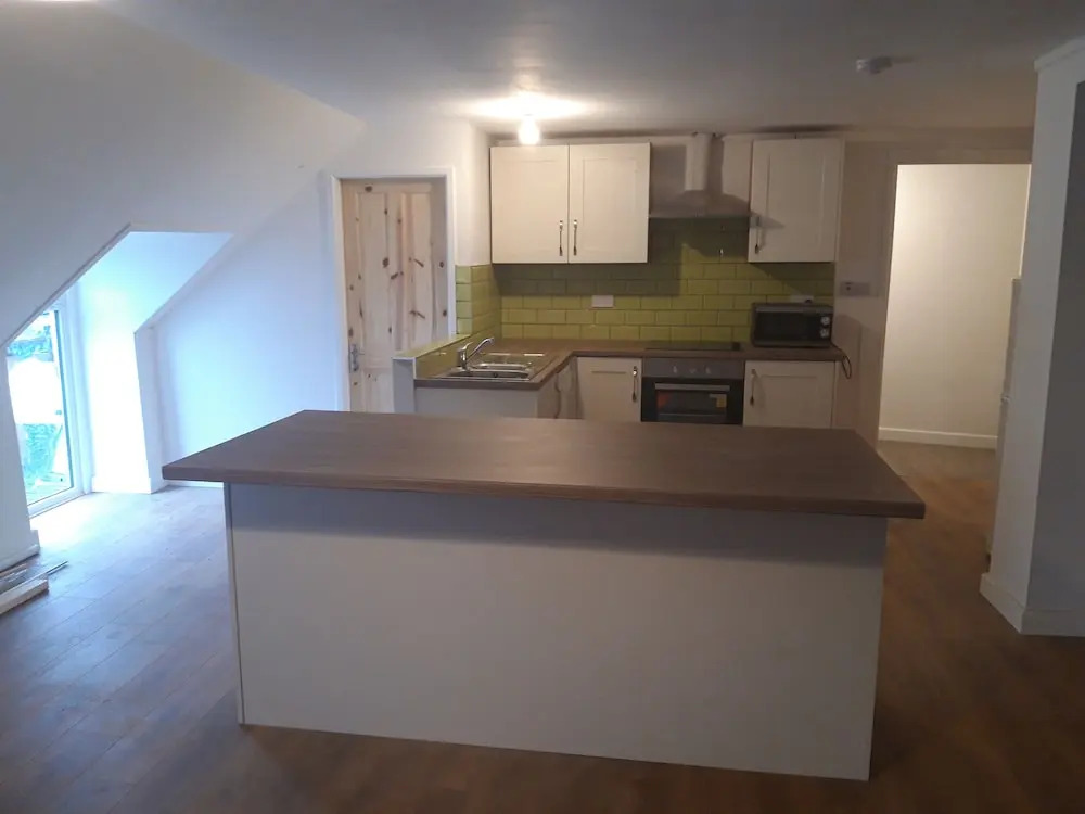 Nice big 2 Double Bedroom Apartment in the Town