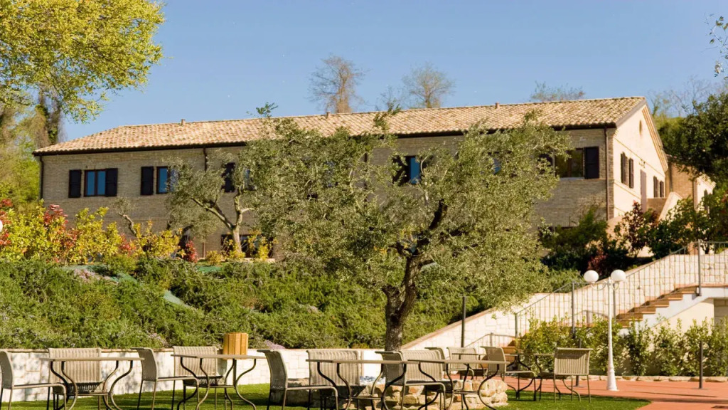 Villa Gens Camuria