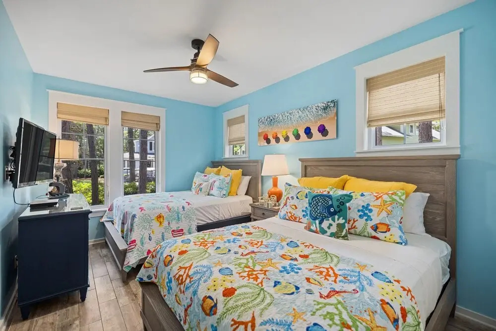1345 Laurel Grove 3 Bedroom Home by RedAwning