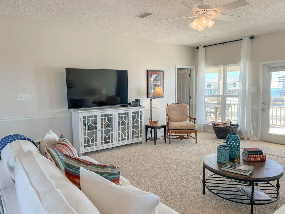051 Topsail by ACP