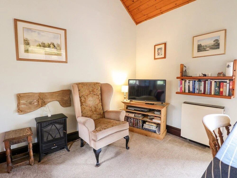 Manifold Cottage