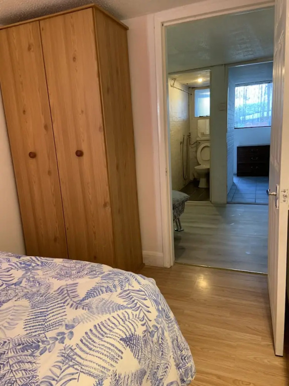 Economical 2BR Small Furnished Annex-high Wycombe