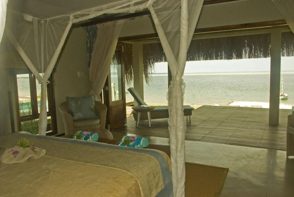 Dugong Beach Lodge